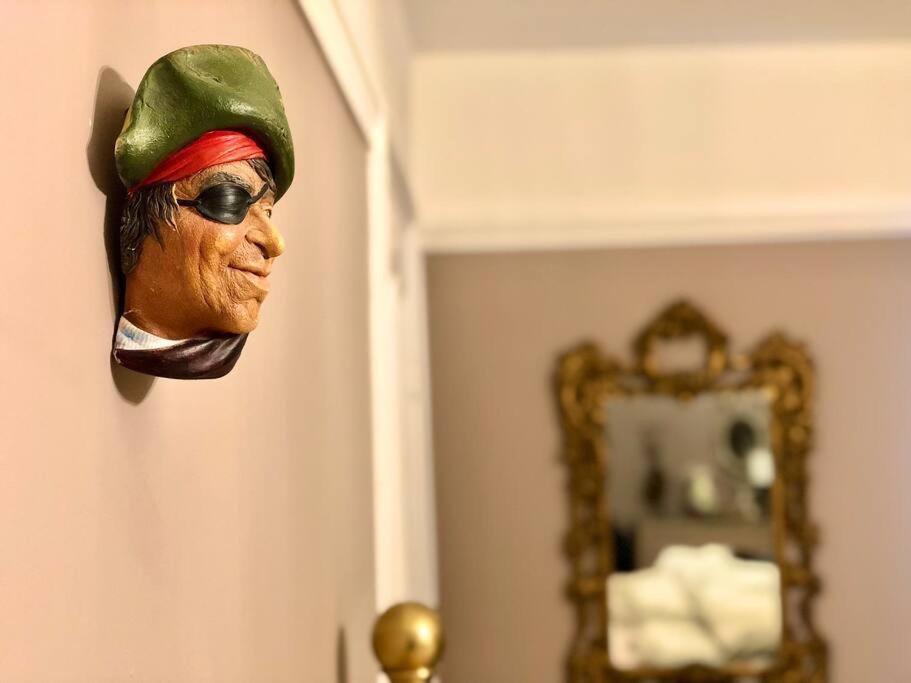 The Pirate'S Palace, Whitby - Elegant, Comfy, Fun Buitenkant foto
