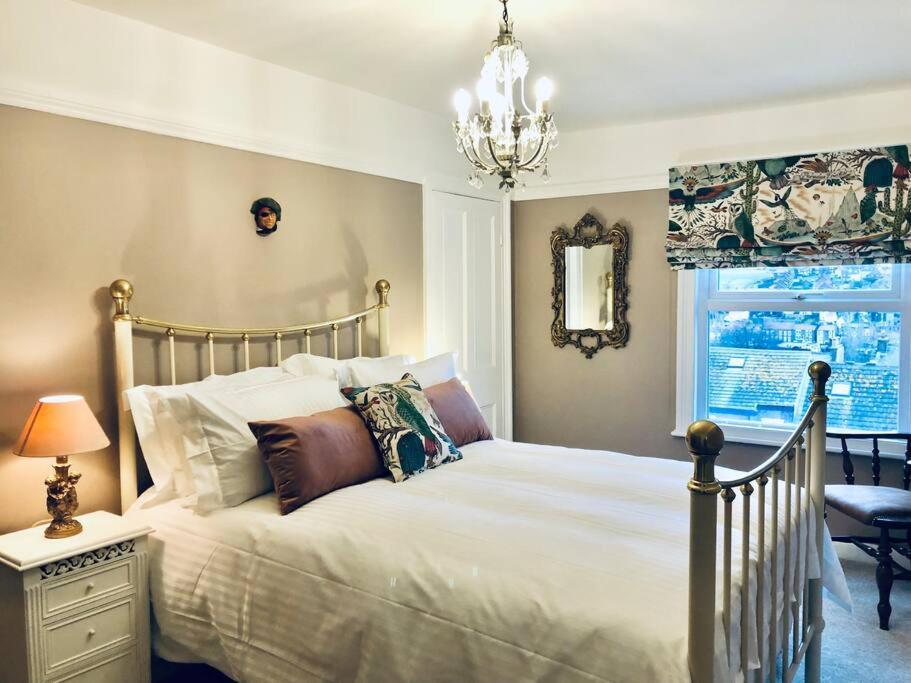 The Pirate'S Palace, Whitby - Elegant, Comfy, Fun Buitenkant foto